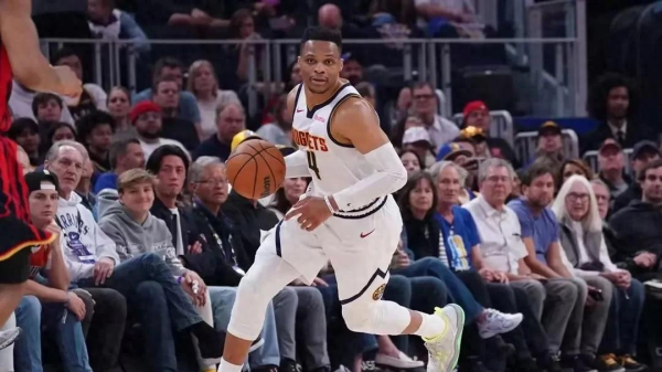 Westbrook chỉ nhận được cuộc điều tra từ ba đội khi tham gia