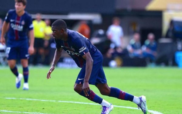 Cựu hậu vệ của Real Madrid Salgado: Dembele giống như người 