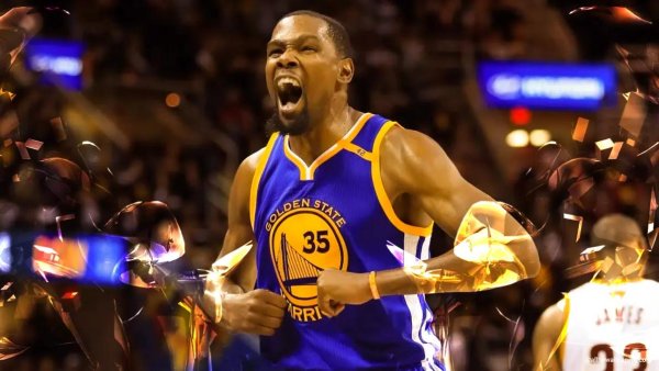 Durant giận dữ chỉ trích Pippen: Vấn đề không bắn bóng của J