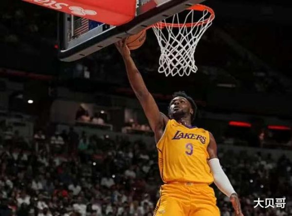 Brownie 14+3 Lakers giành chiến thắng! Số 7 của Pelicans chọ