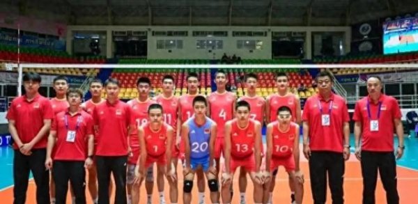 Giải vô địch châu Á U16, Đội bóng chuyền nam Trung Quốc 0-3 