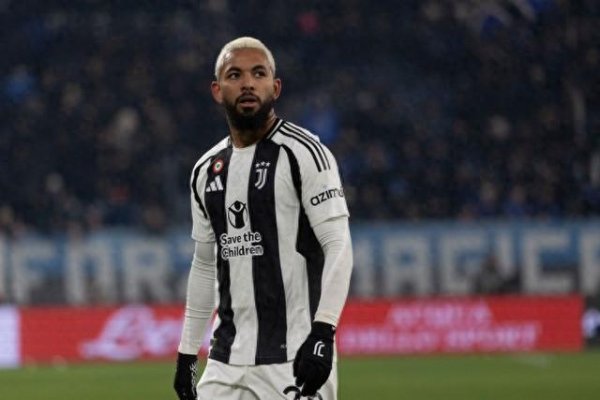 All-in-One: Mourinho muốn ký hợp đồng với Douglas Luis, nhưn